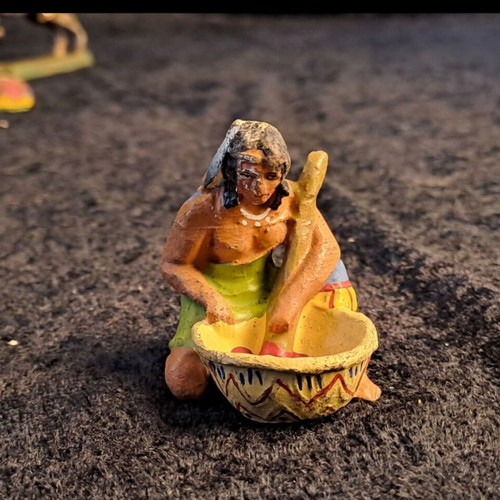 Lineol Indian figures used, 1930s