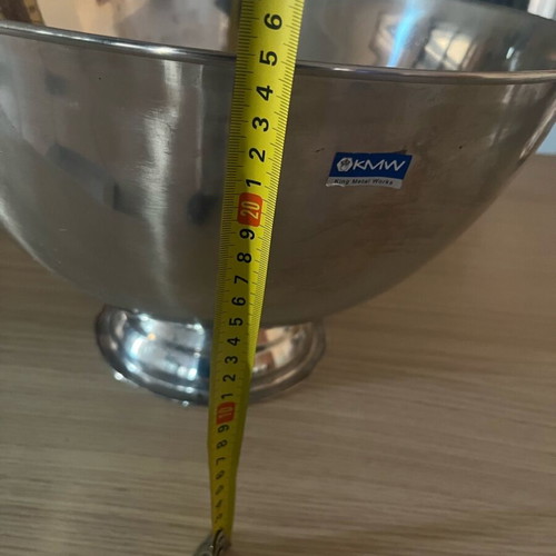 Champagne buckets 3 stainless steel like new, set with medium and large