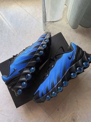 Nike dn8 royal blue sneakers new, size 46
