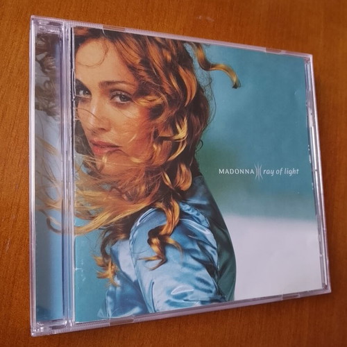 Madonna CD pack used with booklet and notes