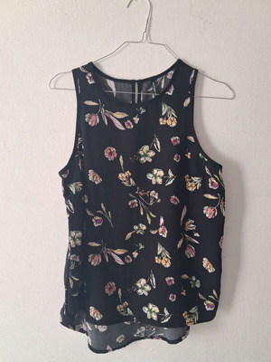 Stradivarius Floral Sleeveless Top Size S
