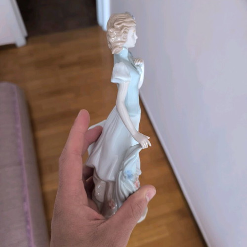 Porcelain decoration with girl like new