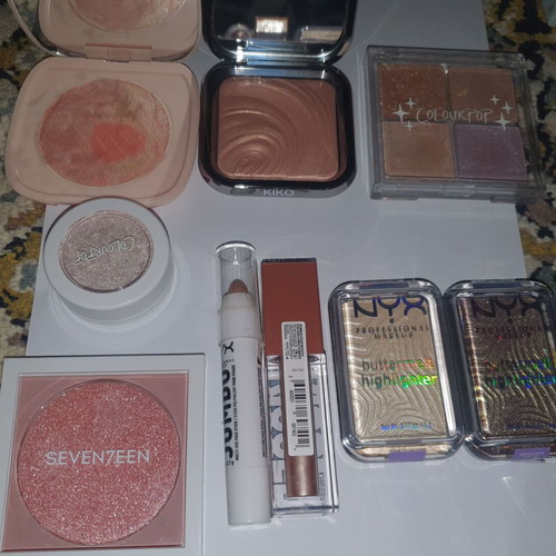 Blush Highlight Contour Bronzer Set 21 items used