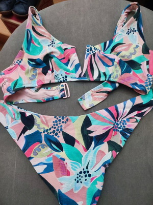 Bikini set Oysho like new, multicolor, size L