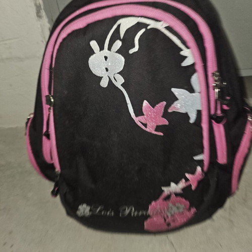 Backpack with 3 compartments and 2 side pockets
