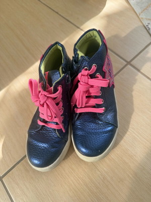 Agatha Ruiz De La Prada kids shoes blue pink size 30 like new