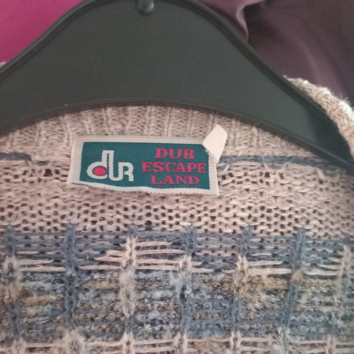 Dur men's cardigan used, size medium, gray