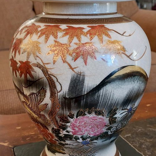 Satsuma vase used antique, height 26cm