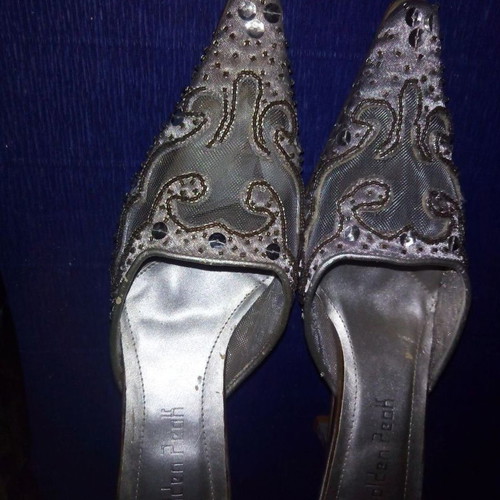 Silver mules like new, size 36, embroidered with sequins