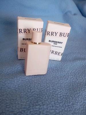 Burberry Her Intense μινιατούρα άρωμα 2 τεμ καινούργιο 5ml