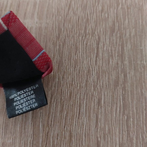 Canda men's tie like new, red
