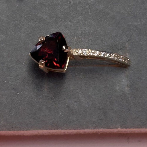 585 Gold Jewelry Set with Natural Garnets, Sapphires and Diamonds, New