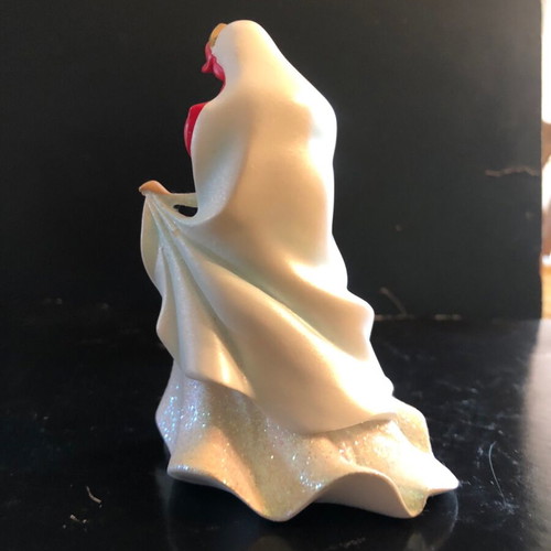 Ariel figure like new, wedding dress with glitter from Disney