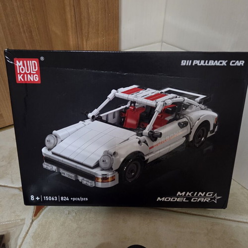 Mould King 911 Pull-Back Car Model Building Kit new