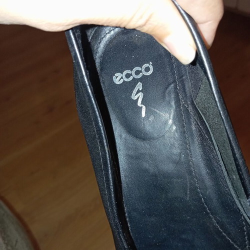 Ecco leather loafers size 39 like new black