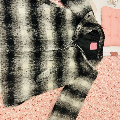 Pink Woman semi-long women's jacket size L, fur texture
