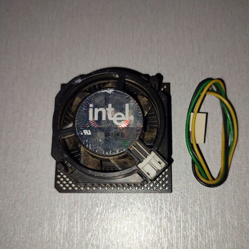 Pentium 233MHz MMX Intel with integrated cooler used