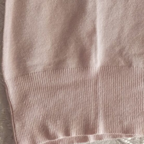 Knitted blouse like new, soft pink, size M