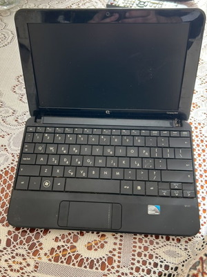 HP Compaq Mini110 used for parts without charger