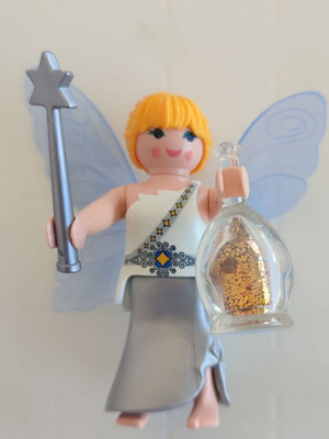 Playmobil fairy with magic juice, wand and large wings new