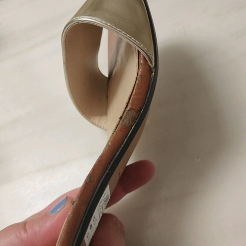 Clarks women's sandals used with square heel brown and gold