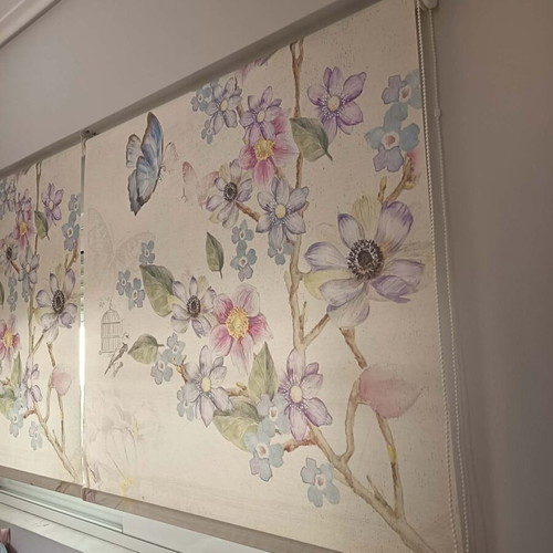 Domus B359 medium shading roller blind for kids room like new