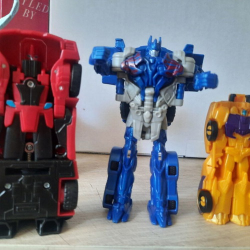 Transformers 1-Step figures used, lot of 4 including Optimus Prime and Bumblebee