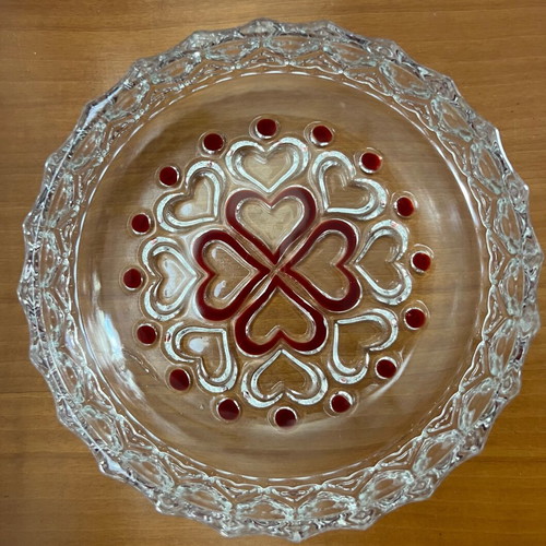 Walther Glas glass bowl like new with red hearts design