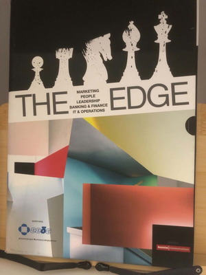 The Edge special edition book set like new, 5 issues in hardcover case