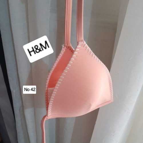H&M bikini top size 42 like new, soft pink