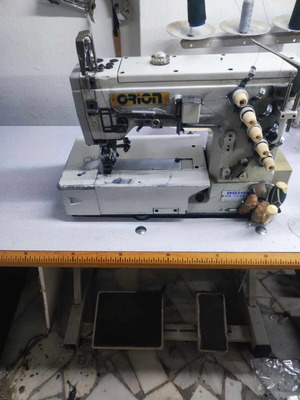Triola Orion professional plate sewing machine used