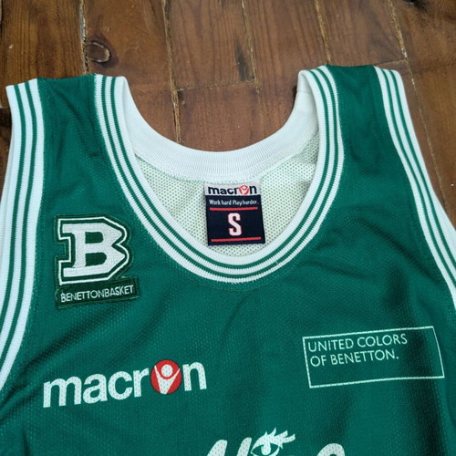 Benetton Treviso jersey authentic used, size small fitting medium-large