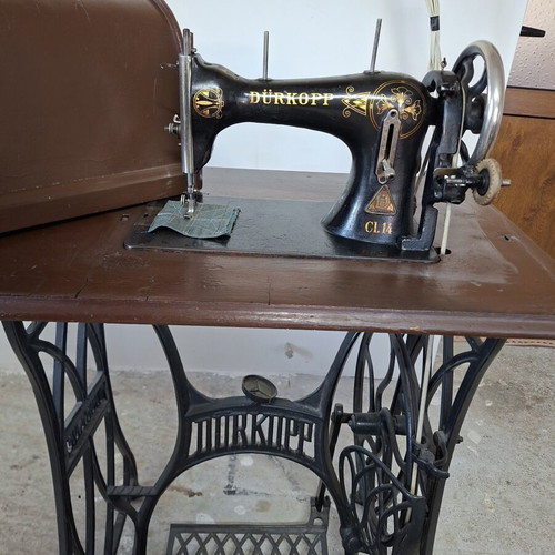 Dürkopp Class 14 antique treadle sewing machine used