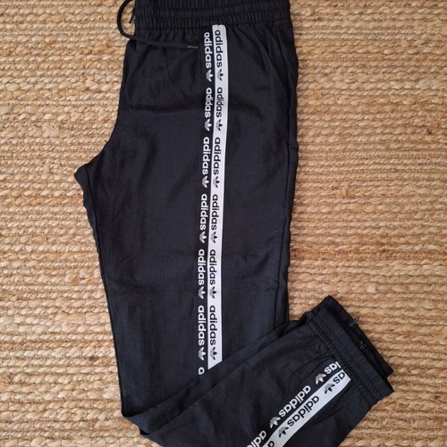 Adidas Originals women's tracksuit pants like new, black and white