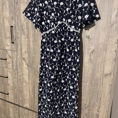 Zara dress small with button details like new
