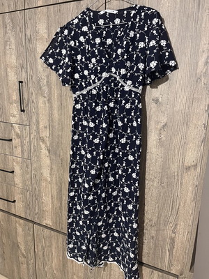 Zara dress small with button details like new