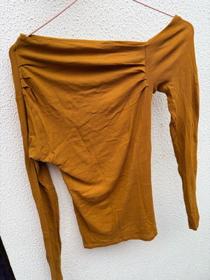 Zara Mustard Long-Sleeve Shirt Like New