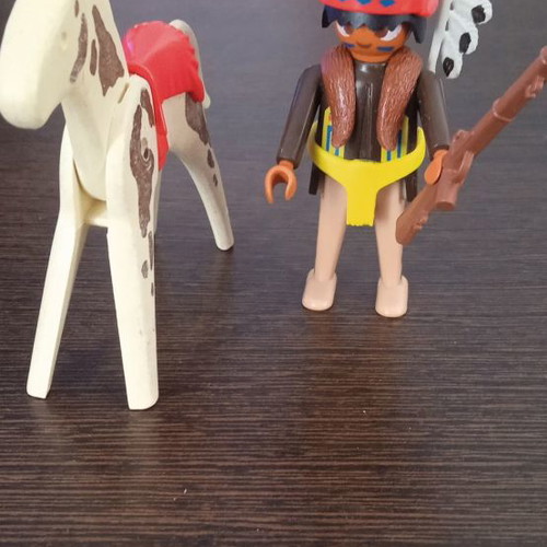 Playmobil Ινδιάνος μεταχειρισμένος
