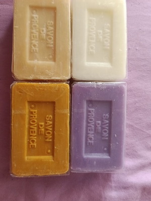 French-style soaps new, set of 4 scents: honeysuckle honey almond lavender