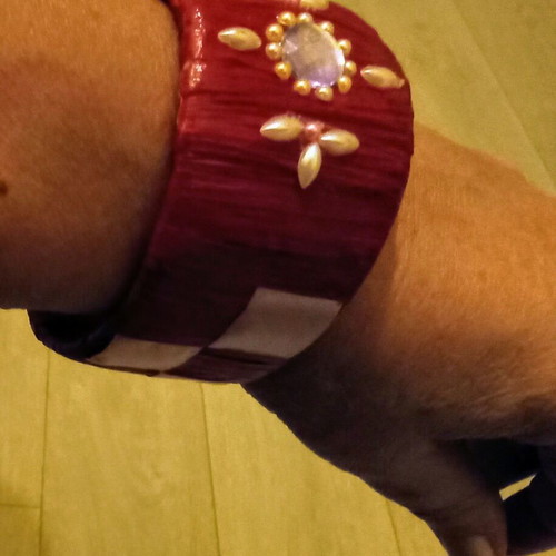 Handmade wide bracelet red and pink new with beads