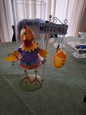 Easter metal decoration like new in very good condition