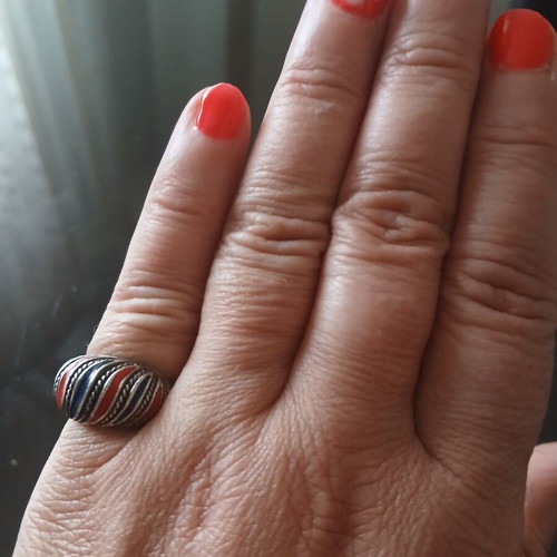 Ring with enamel and 925 silver, like new, 16mm