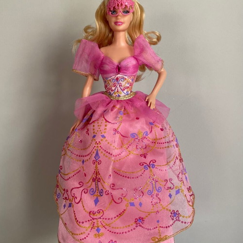 Mattel Barbie and the Three Musketeers Corinne doll 2009