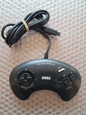 Χειριστήριο Sega Mega Drive Control Pad μεταχειρισμένο με γκρι κουμπί