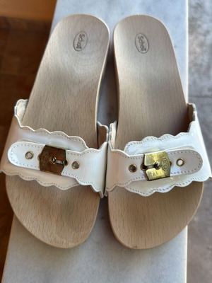 Scholl sandals size 38 like new, white and beige