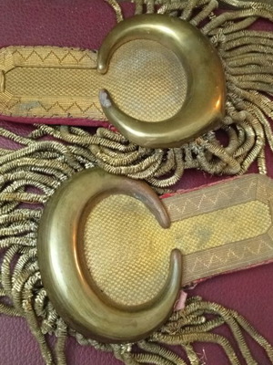 Othonian epaulets, collectible