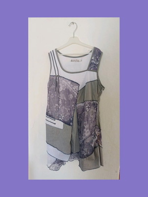 Винтидж пачуърк мини рокля/туника C'Fait Pour Vous като нова, сива и лилава