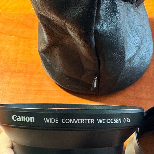 Canon Wide Converter WC-DC58N 0.7x and Lens Adapter LA-DC58D like new