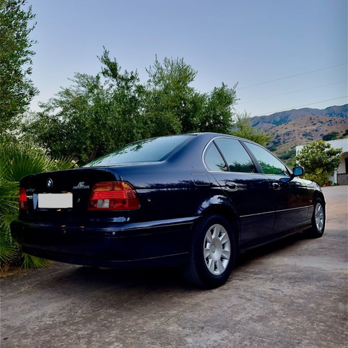 BMW E39 520i sedan like new, 2.0L petrol, automatic, 113000 km
