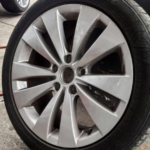 Rims 17 5×112 from Passat CC 2008 used with tires